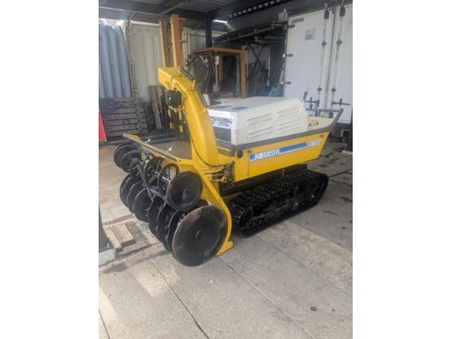 除雪機コバシ　ST16-2　DX　１６馬力　ディーゼル　２段オーガ