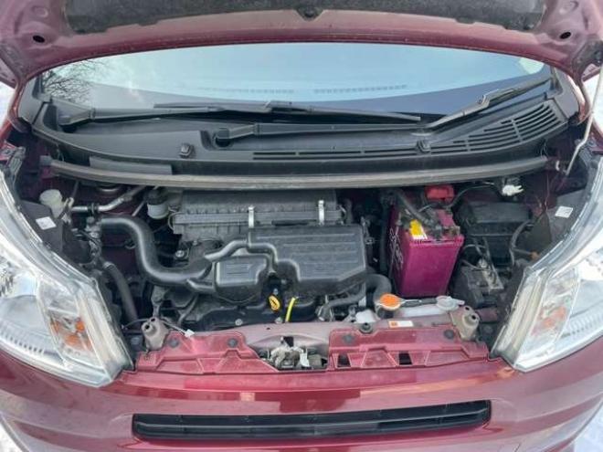 ムーヴL 4WD　アイドリングストップ　シートヒーター　ABS　横滑り防止装置　キーレス　エアコン　パワーウィンドウ　パワステ　寒冷地仕様 660