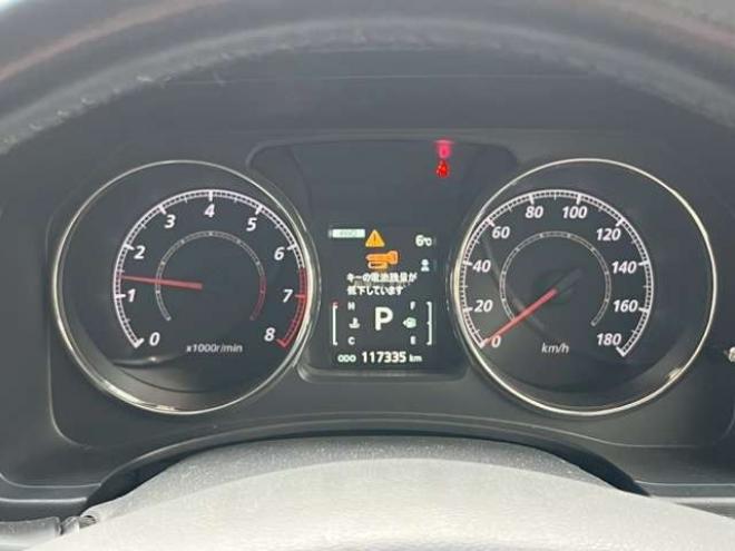 デリカD：5 2.4 G パワーパッケージ 4WD　ETC　アルパインBIGナビ　バックカメラ　両側電動スライドドア　パワステ　パワーウィンドウ　純正アルミ　クルーズコントロール　エアコン　キーレスエントリー　横滑り防止装置　盗難防止装置　3列シート 2400