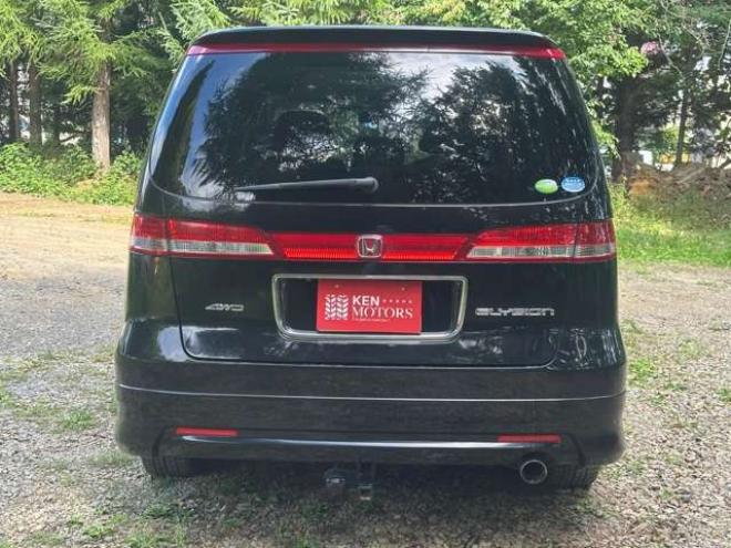 エリシオン2.4 G エアロ HDDナビスペシャルパッケージ 4WD　ABS　バックカメラ　盗難防止装置　エアコン　パワステ　パワーウィンドウ　HDDナビ　ETC　キーレス　3列シート　両側電動スライドドア　アルミホイール　DVD再生　CD　フォグランプ 2400