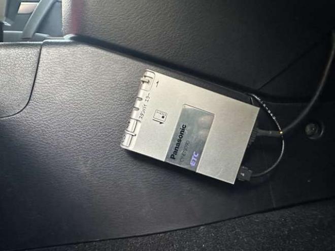 パジェロ3.2 ロング GR ディーゼルターボ 4WD　リフトアップ(ジャオス)　パワステ　パワーウィンドウ　社外ナビ　バックカメラ　純正アルミホイール　ETC　シートヒーター　3列シート　横滑り防止装置　盗難防止装置　ABS　キーレスエントリー 3200