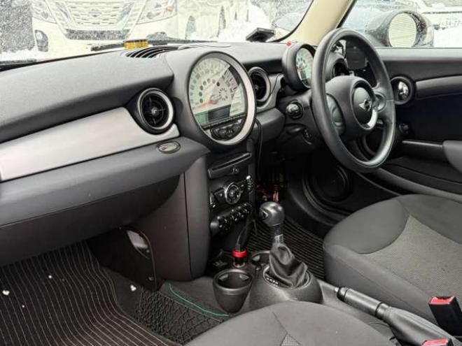 ミニワン　エアコン　パワステ　ETC　パワーウィンドウ　スマートキー　キーレス 正規輸入車 2WD 1600