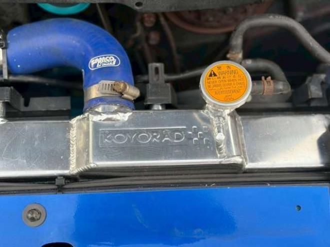 インプレッサSTI 2.0 WRX スペックC リミテッド 4WD　ETC パワーウィンドウ　社外ナビ　社外アルミホイール　ヴォルテックスアンダーカバー　GTウィング　社外フロントバンパー　ルーフエアインテーク 2000