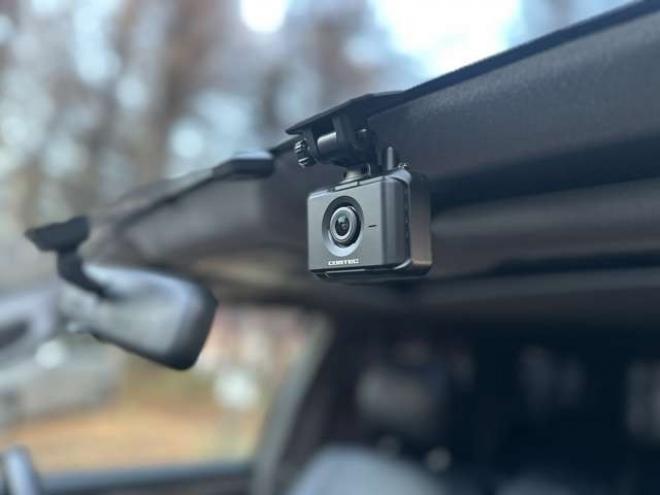 ハイラックスサーフ2.7 SSR-X 4WD　社外地デジナビ　バックカメラ　ウーハー　ドライブレコーダー　ルーフキャリア　ETC　オールテレーンタイヤ　リフトアップ　サンルーフ　社外アルミホイール　ABS　パワーウィンドウ　パワステ　社外グリル 2700