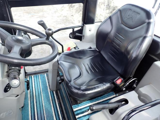 ホイールローダ902C2  スノータイヤ