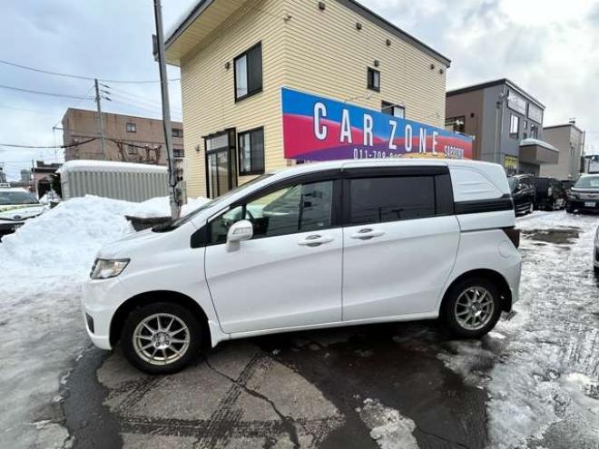 フリードスパイク1.5 G ジャストセレクション 4WD　 1500