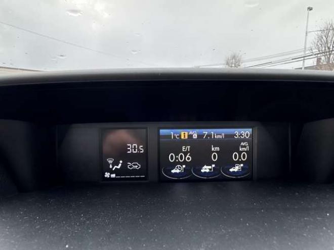 インプレッサスポーツ 1.6 i-L 4WD　SDナビ　Bluetooth　横滑り防止装置　アイドリングストップ　ETC　純正アルミホイール夏　　地デジ 1600