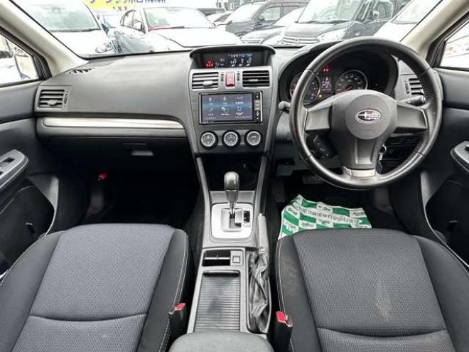 インプレッサスポーツ 1.6 i-L 4WD　SDナビ　Bluetooth　横滑り防止装置　アイドリングストップ　ETC　純正アルミホイール夏　　地デジ 1600