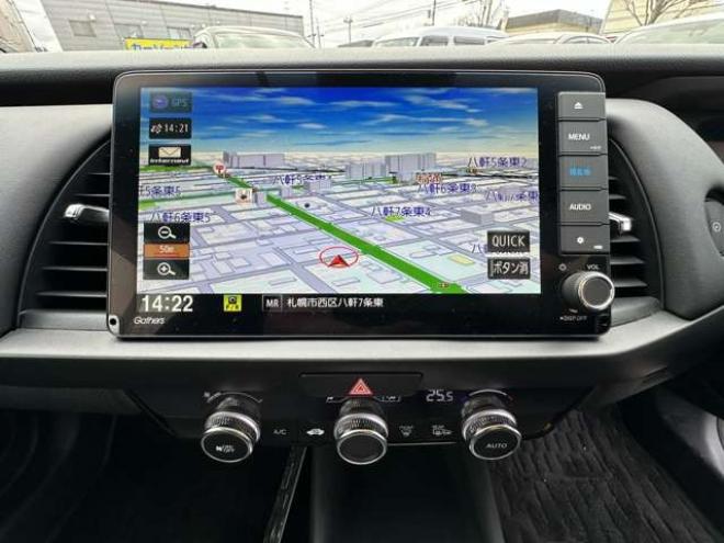 フィット1.5 e:HEV ホーム 4WD　純正ナビ　Bluetooth　バックカメラ　クルーズコントロール　コーナーセンサー　ハーフレザーシート　ETC　ミラーヒーター　横滑り防止装置　ブレーキホールド　USB前後　社外アルミホイール夏 1500