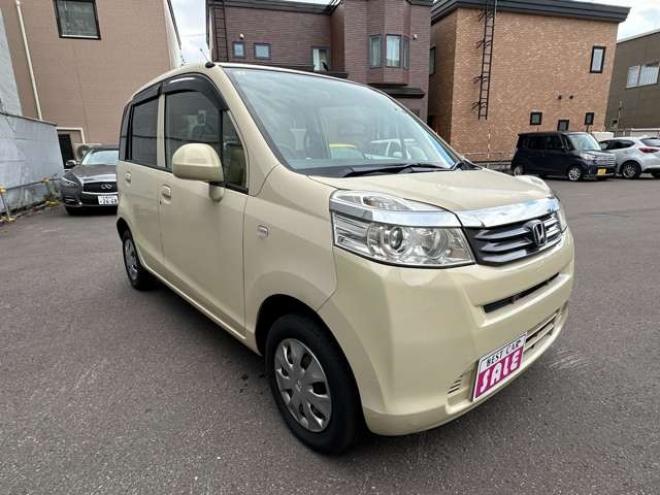 ライフC 4WD　Gathers CDオーディオ　POWEROUTRET12V　スシールホイール夏　スチールホイール冬 660