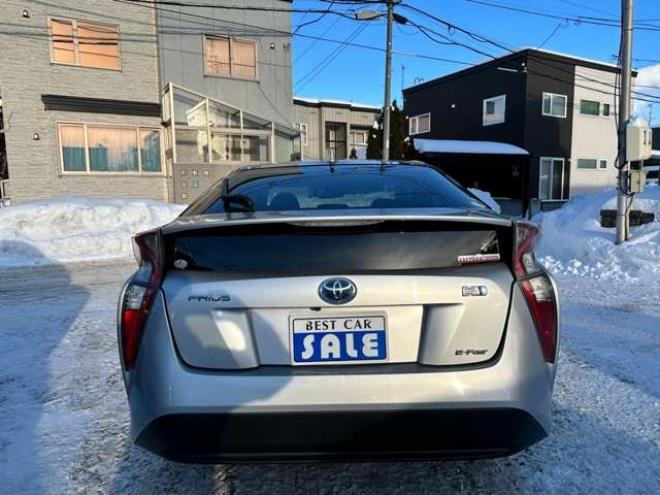 プリウス1.8 S E-Four 4WD　ナビ　TVバックモニター 1800