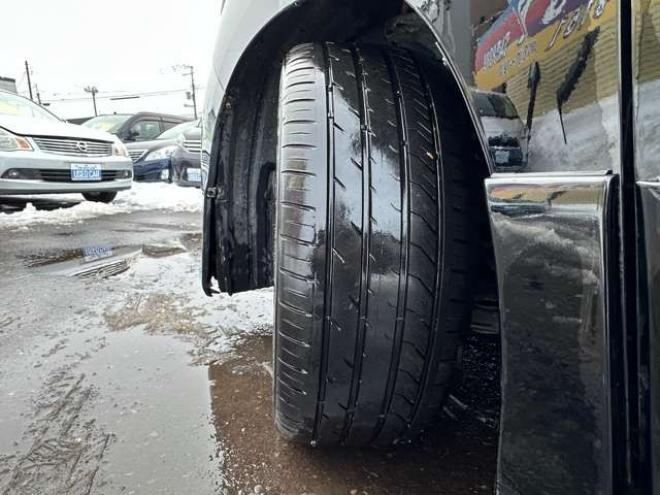 アルファード2.4 240S 4WD　片側パワースライドドア　社外ナビ　地デジ　ビルトインETC　横滑り防止装置　コーナーセンサー　社外19インチアルミホイール夏　プッシュスタート 2400