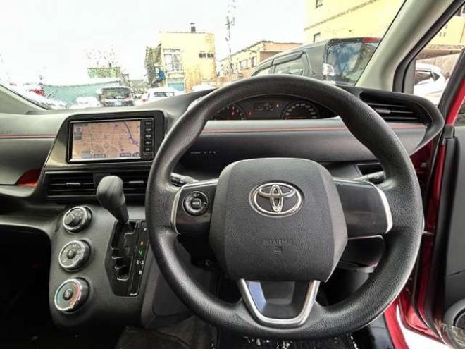 シエンタ1.5 X 4WD　ナビバックモニターフルセグTV　パワースライドドア　ETC　ワンオーナー　衝撃緩和ヘッドレスト 1500