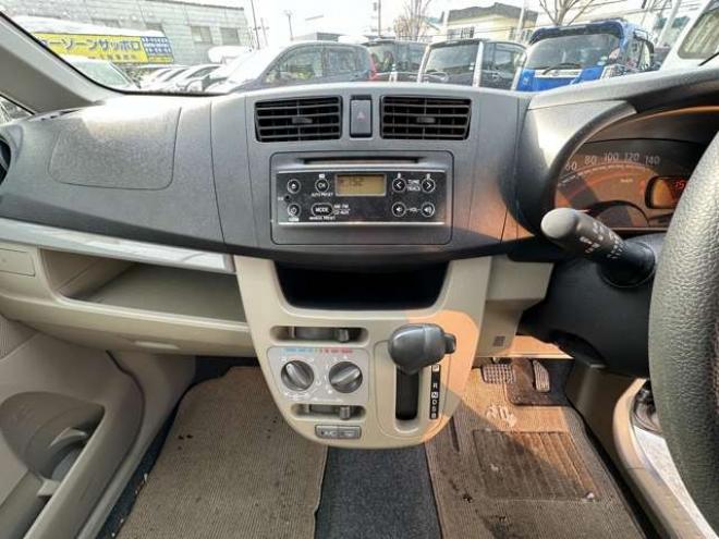 ムーヴL SA 4WD　横滑り防止装置　衝突軽減ブレーキ　純正CDオーディオ　社外アルミホイール夏 660