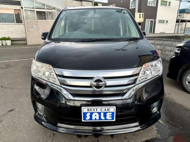 セレナ2.0 ハイウェイスター Vセレクション 4WD　ナビフルセグTV　フリップダウンモニター 2000