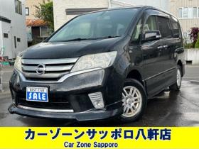 セレナ　2.0 ハイウェイスター Vセレクション 4WD　両側ワンタッチオートスライドドア　ETC 2000