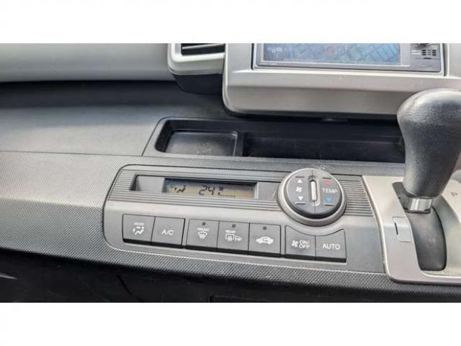 フリード1.5 G ジャストセレクション 4WD　 1500