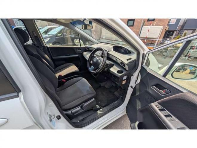 フリード1.5 G ジャストセレクション 4WD　 1500