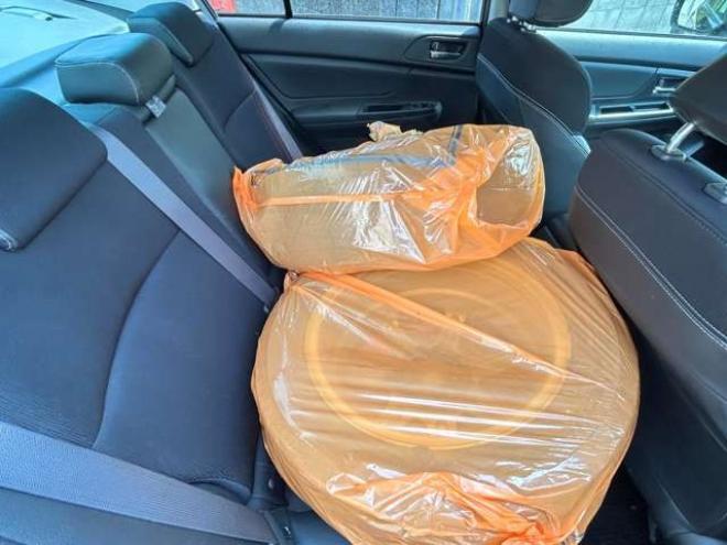 インプレッサG4 2.0 i-S アイサイト 4WD　夏冬タイヤセットETCアイドリングストップ 2000