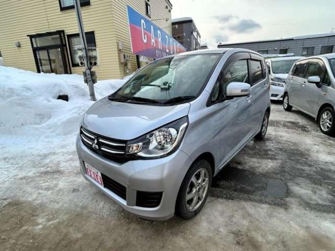 eKワゴンG セーフティ パッケージ 助手席ムービングシート仕様車 4WD　エマージェンシーブレーキ　アラウンドビューモニター　ナビフルセグTVバックモニター 660