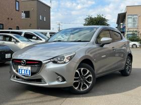 デミオ　1.5 XD ツーリング Lパッケージ ディーゼルターボ 4WD　ディーゼル 1500