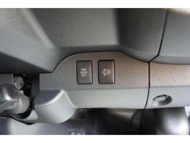 ハイエースバン2.8 スーパーGL ロング ディーゼルターボ 4WD　アースカラーPKG　登録済未使用車　アーバンカーキ　　両側パワースライドドア　デジタルインナーミラー　全方位カメラ　バックカメラ　寒冷地仕様　LEDヘッドライト　415コブラフラットベッドキット 登録済未使用車 2800