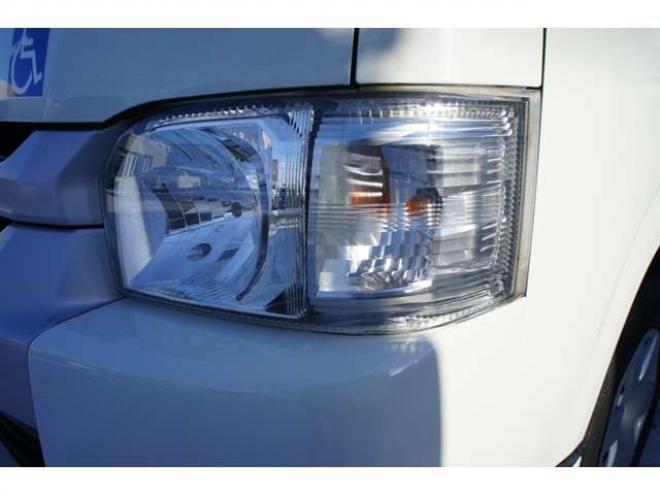 レジアスエース2.7 ウェルキャブ Bタイプ スーパーロング 4WD　ワンオーナー　純正メモリーナビTV　Bカメラ　車いす移動車　車いす2基固定装置付き　9人乗り　リア電動リフト　寒冷地仕様 福祉車両 2700