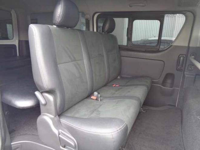 ハイエースバン3.0 スーパーGL ダークプライム ロングボディ ディーゼルターボ 4WD　令和6年タイミングベルト交換済　ワンオーナー　社外ナビ　スマートキー　バックカメラ　フロント・サイドカメラ　バッドラッカー17インチアルミホイール　バッドフェイスボンネット 3000