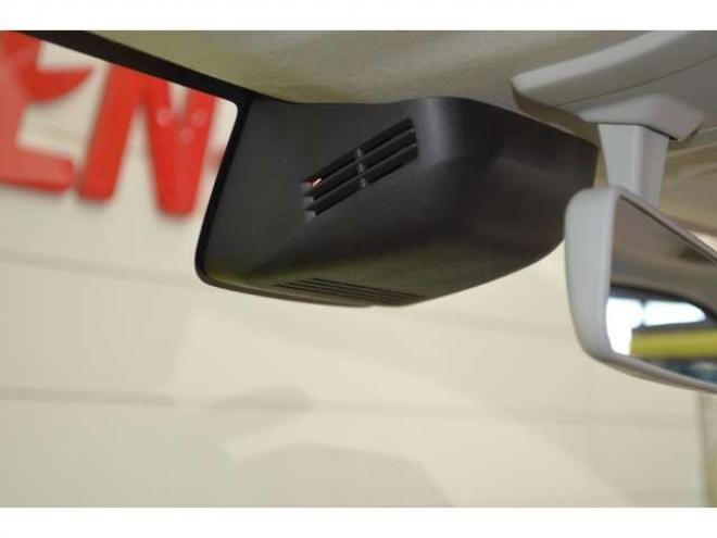 ジムニーXC 4WD　ワンオーナー車4WDターボセーフティサポート搭載アイドリングストップ横滑り防止装置7インチディスプレイモニターETCハイビームアシストLEDライトクルーズコントロール 660