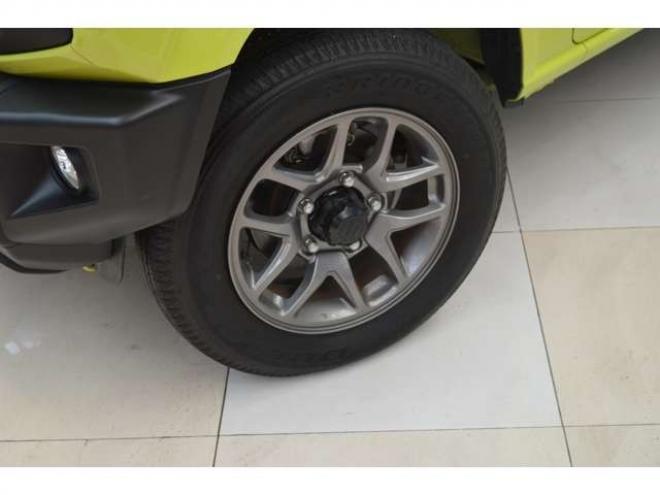 ジムニーXC 4WD　ワンオーナー車4WDターボセーフティサポート搭載アイドリングストップ横滑り防止装置7インチディスプレイモニターETCハイビームアシストLEDライトクルーズコントロール 660