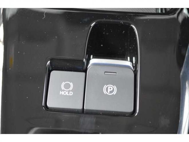 スペーシアギア ハイブリッド XZ 4WD　ワンオーナー車ハイブリッド4WDセーフティサポート両側オートスライドドア8インチナビTVアダプティブクルーズコントロールステアリングヒーターLEDオットマンヘッドアップディスプレイ 660