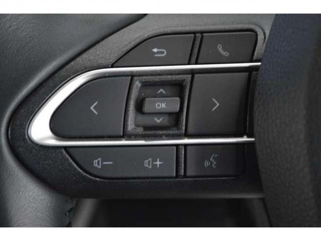 ランディ2.0 G 4WD　ワンオーナー車8人乗り4WDセーフティサポート搭載プリクラッシュセーフティ両側オートスライドドア9インチナビTVバックカメラETCレーダークルーズコントロールLEDドラレコシートヒーター 2000