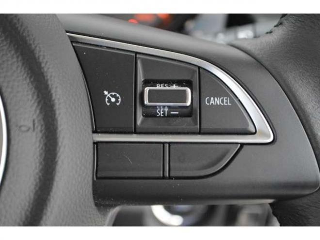 ジムニーシエラ1.5 JC 4WD　ワンオーナー車4WDセーフティサポート搭載アイドリングストップハイビームアシストLEDライト後退時ブレーキサポートETCクルーズコントロール横滑り防止装置ヒルホールドコントロール 1500