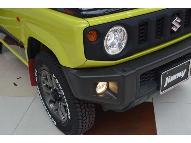 ジムニーXC 4WD　ワンオーナー車5速マニュアル4WDターボセーフティサポート搭載8インチナビTVドライブレコーダーLEDライトETCクルーズコントロール純正マットフラップ 660