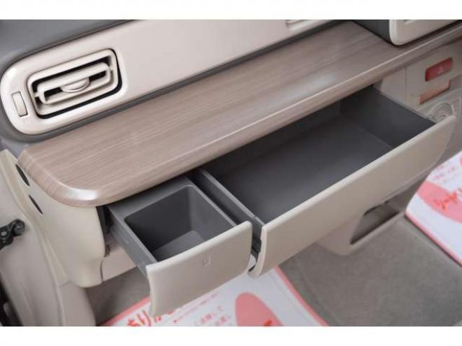 ラパンX 4WD　ワンオーナー車4WDセーフティサポート搭載アイドリングストップ横滑り防止装置デュアルセンサーブレーキサポート後退時ブレーキサポートハイビームアシストLEDライト 660