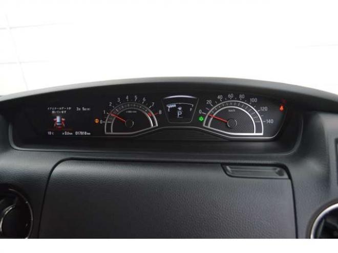 N-BOXカスタム 660 L 4WD　ワンオーナー車4WDホンダセンシング両側オートスライドドア純正ギャザーズナビTVバックカメラETCハイビームアシストLEDライトアダプティブクルーズコントロールドライブレコーダーシートヒーター 660