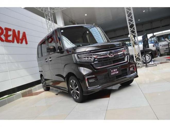 N-BOXカスタム 660 L 4WD　ワンオーナー車4WDホンダセンシング両側オートスライドドア純正ギャザーズナビTVバックカメラETCハイビームアシストLEDライトアダプティブクルーズコントロールドライブレコーダーシートヒーター 660