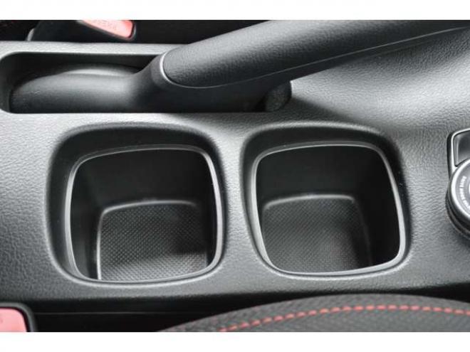 SX4S-CROSS 1.6 4WD　ワンオーナー車ALLGRIP4WD横滑り防止装置パドルシフト横滑り防止装置7インチワイドナビTVディスチャージヘッドライトETCクルーズコントロール社外18インチアルミ 1600