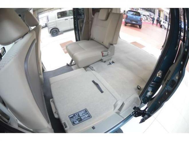 エブリィワゴン PZターボスペシャル 4WD　ワンオーナー車4WDターボセーフティサポート搭載アイドリングストップ横滑り防止装置8インチナビTVバックカメラ両側オートスライドドアオートステップリアパーキングセンサーハイビームアシストLED 660