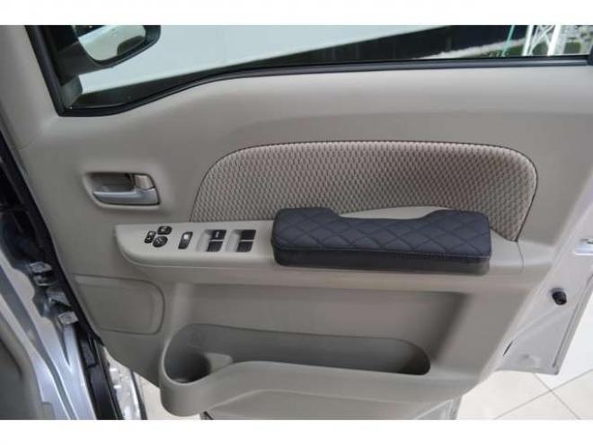 エブリィワゴン PZターボスペシャル 4WD　ワンオーナー車4WDターボセーフティサポート搭載アイドリングストップ横滑り防止装置7インチナビTV両側オートスライドドアオートステップETCハイビームアシストLEDウッドコンビハンドルアイドリングストップ 660