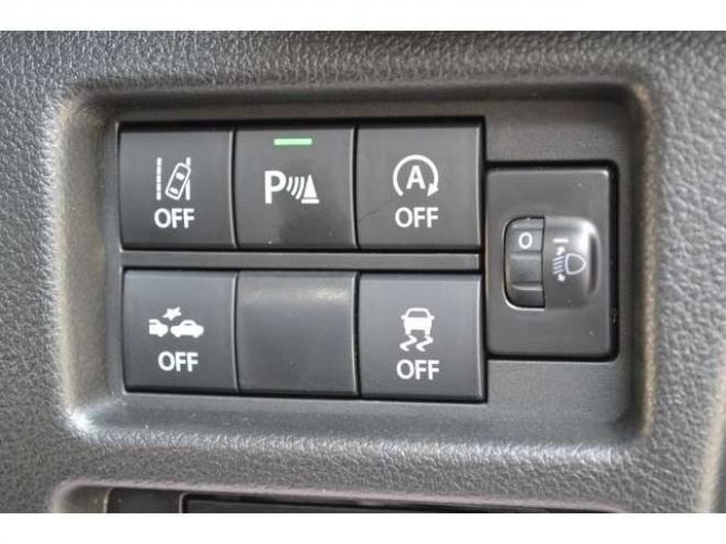 ハスラータフワイルド 4WD　ワンオーナー特別仕様車ハイブリッド4WDセーフティサポート搭載アイドリングストップデュアルカメラブレーキサポート後退時ブレーキサポート横滑り防止装置ハイビームアシストLEDアダプティブクルーズコントロール 660