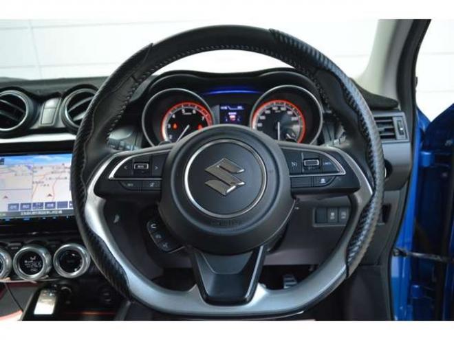 スイフト1.2 ハイブリッド RS セーフティパッケージ装着車 4WD　ワンオーナー車ハイブリッド4WDパドルシフトセーフティサポート搭載アイドリングストップ全方位モニター付8インチナビTVバックカメラLEDライトアダプティブクルーズコントロールドラレコ 1200