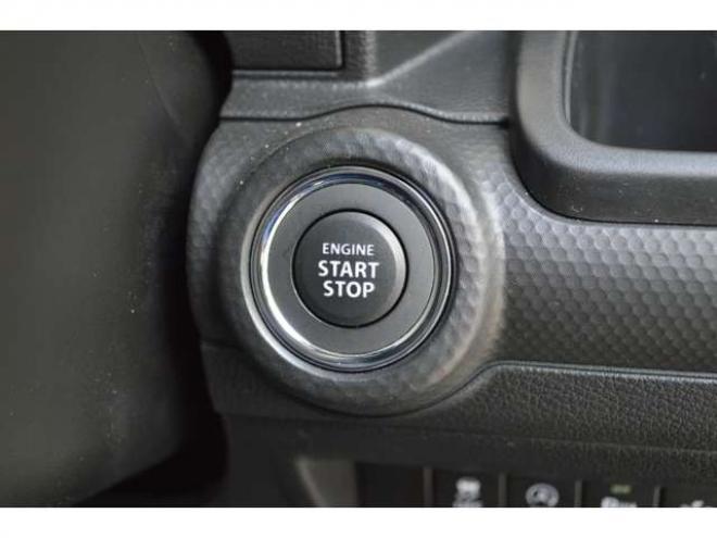 クロスビー1.0 ハイブリッド MZ 4WD　ワンオーナー車ハイブリット4WDターボパドルシフトセーフティサポート搭載アダプティブクルーズコントロールアイドリングストップ全方位モニター付8インチナビTVバックカメラハイビームアシストLEDライト 1000