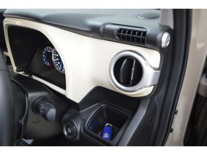 クロスビー1.0 ハイブリッド MZ 4WD　ワンオーナー車ハイブリット4WDターボパドルシフトセーフティサポート搭載アダプティブクルーズコントロールアイドリングストップ全方位モニター付8インチナビTVバックカメラハイビームアシストLEDライト 1000