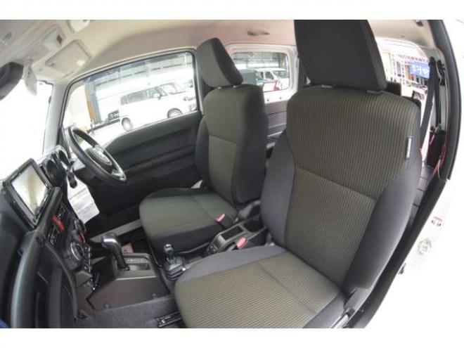 ジムニーXC 4WD　ワンオーナー4WDターボセーフティサポート搭載8インチナビTVバックカメラLEDライトクルーズコントロール 660