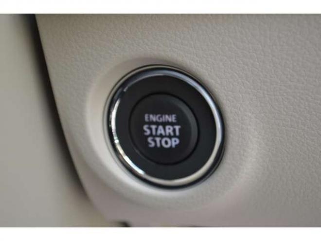 ラパンLC 660 ハイブリッド X 4WD　ハイブリット4WD全方位モニタ用カメラパッケージセーフティサポート搭載スズキコネクト対応機装着車ハイビームアシストLEDライト横滑り防止装置シートヒーター 登録済未使用車 660