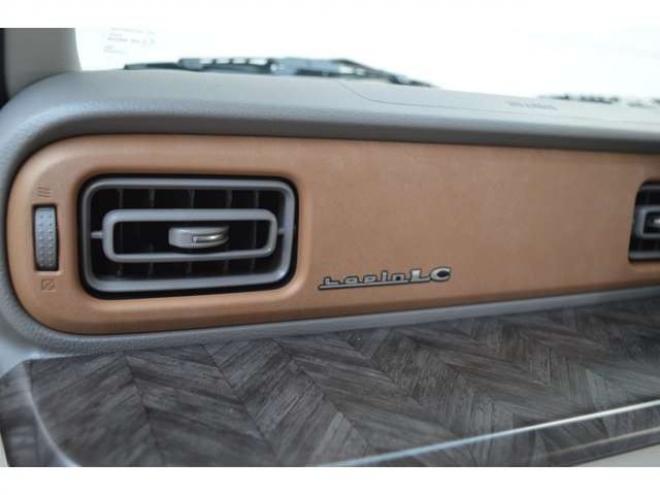 ラパンLC 660 ハイブリッド X 4WD　ハイブリット4WD全方位モニタ用カメラパッケージセーフティサポート搭載スズキコネクト対応機装着車ハイビームアシストLEDライト横滑り防止装置シートヒーター 登録済未使用車 660