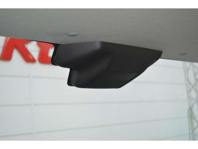 ワゴンRスマイルハイブリッド X 4WD　クリームコーデセーフティサポートスズキコネクト対応9インチ全方位ナビLEDハイブリット4WDセーフティサポート搭載アイドリングストップハイビームアシストLEDライト両側オートスライドドアパーキングセンサー 登録済未使用車 660