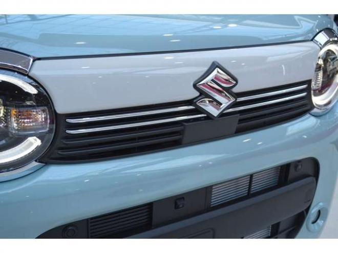 ワゴンRスマイルハイブリッド X 4WD　クリームコーデセーフティサポートスズキコネクト対応9インチ全方位ナビLEDハイブリット4WDセーフティサポート搭載アイドリングストップハイビームアシストLEDライト両側オートスライドドアパーキングセンサー 登録済未使用車 660