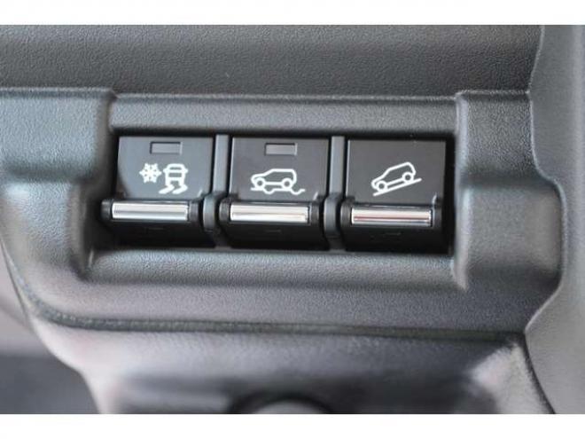 ハスラーハイブリッド G 4WD　届出済未使用車ハイブリッド4WDセーフティサポート搭載スズキコネクト対応通信機装着車全方位モニター9インチナビTVバックカメラアダプティブクルーズコントロールハイビームアシストLEDライト 660